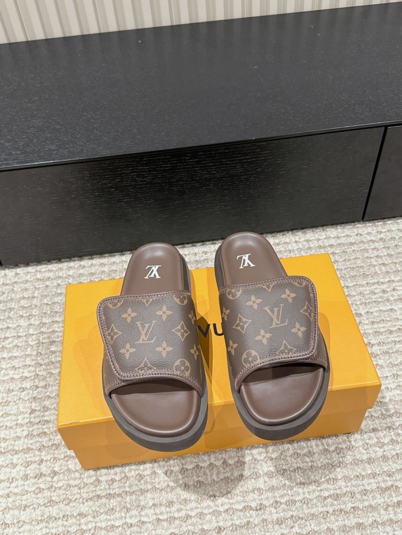 Louis Vuitton Slippers